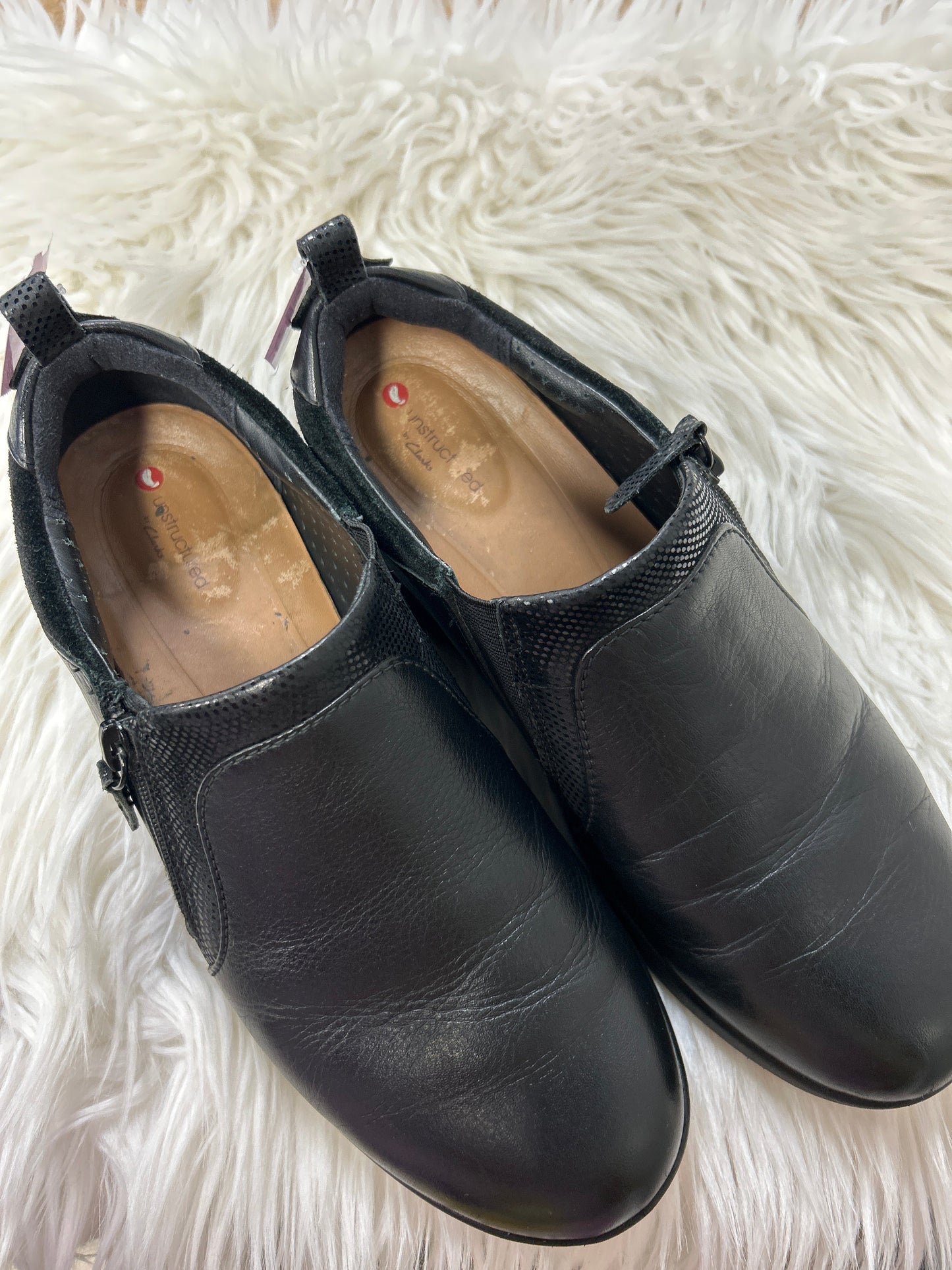 Shoes Flats By Clarks In Black, Size:9