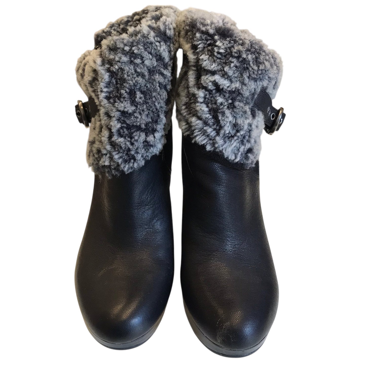 Boots Designer By Ugg In Black & Grey, Size:7