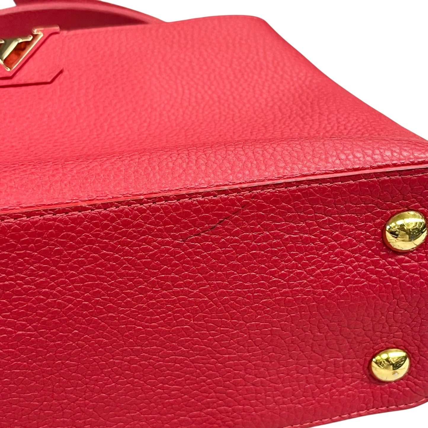 Handbag Luxury Designer By Louis Vuitton, Size: Medium