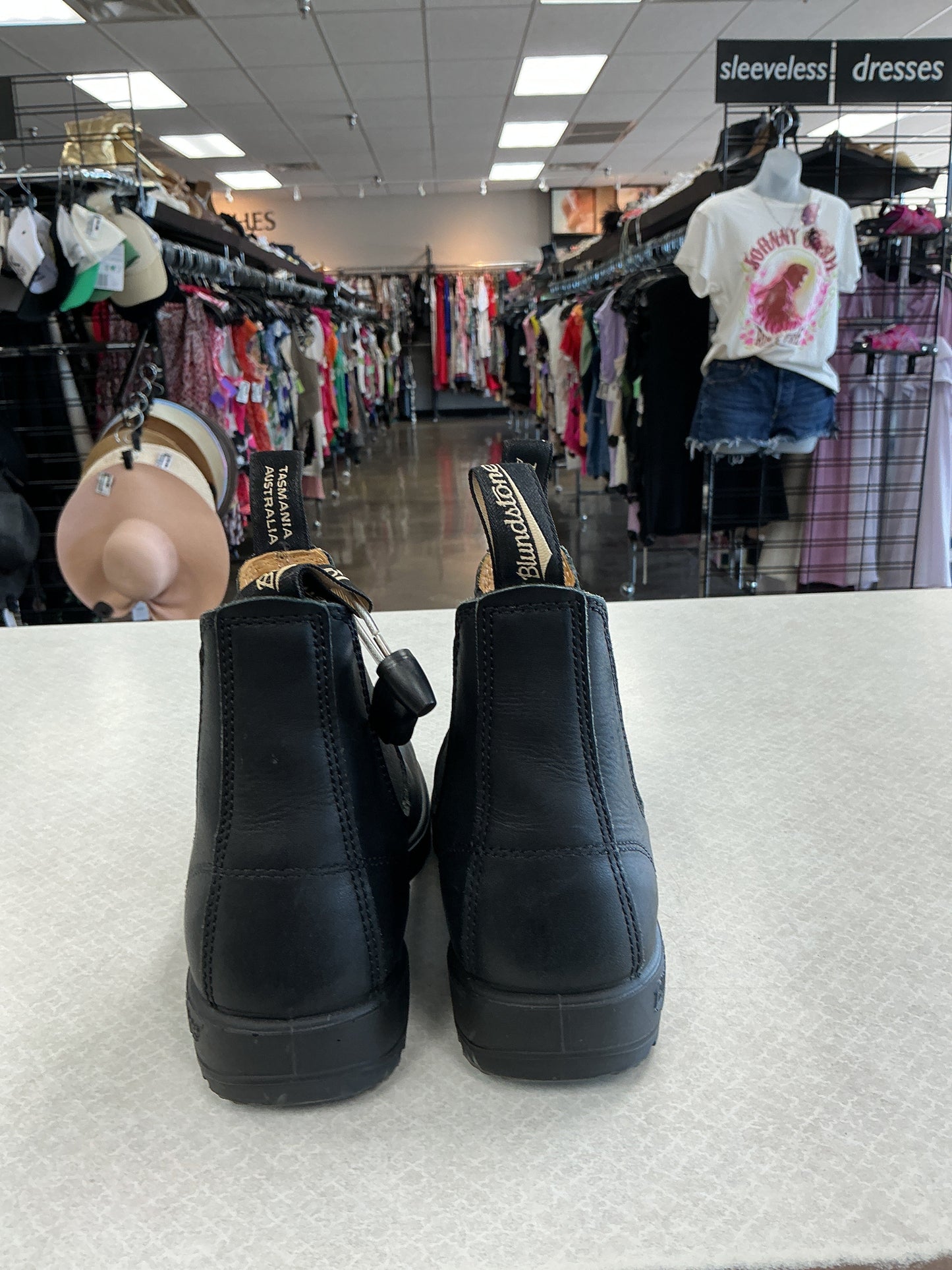 Boots Ankle Flats By Blundstone In Black, Size:9.5