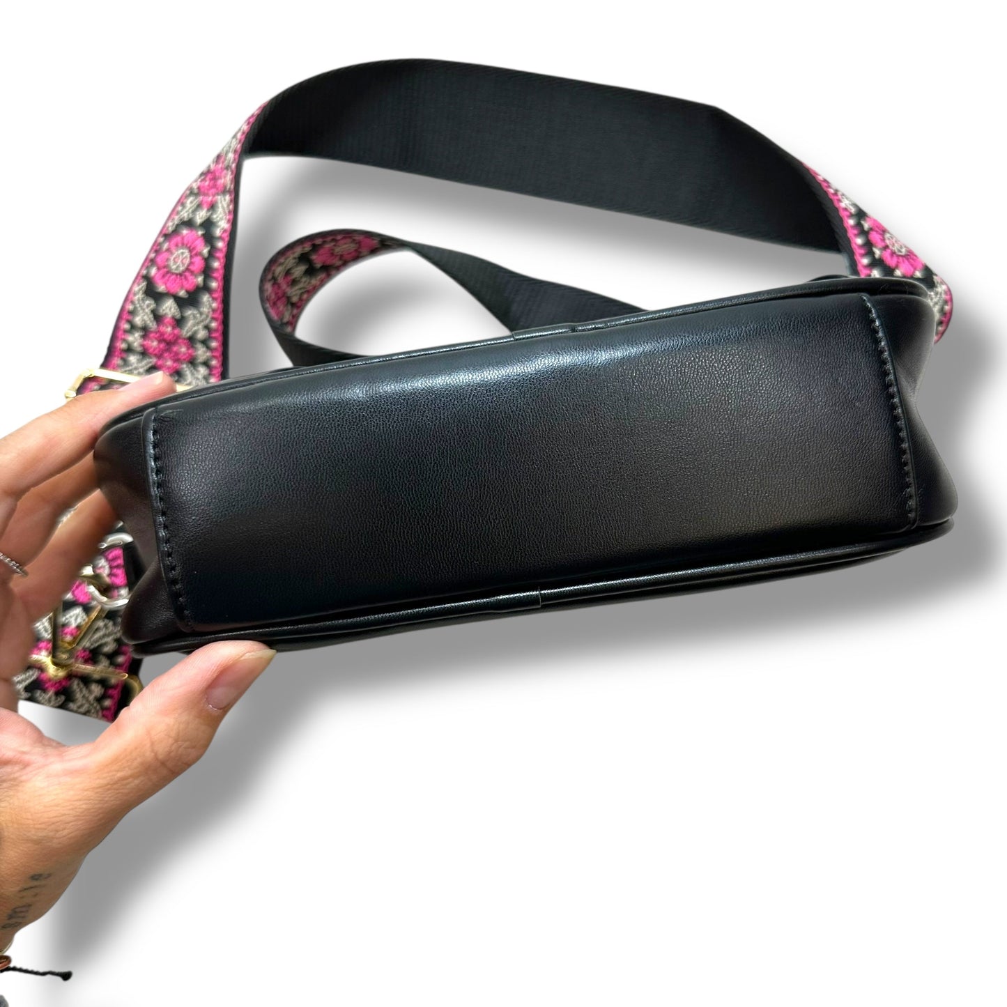 Crossbody By Clothes Mentor, Size: Small