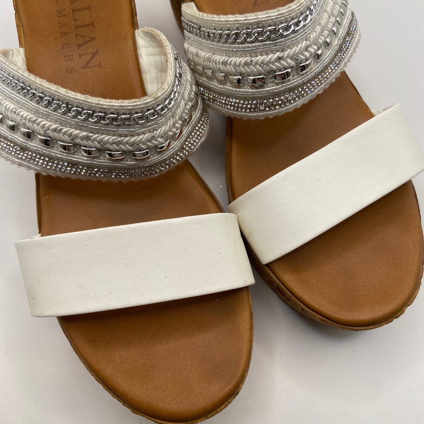 Sandals Heels Wedge By Italian Shoemakers In White, Size: 7