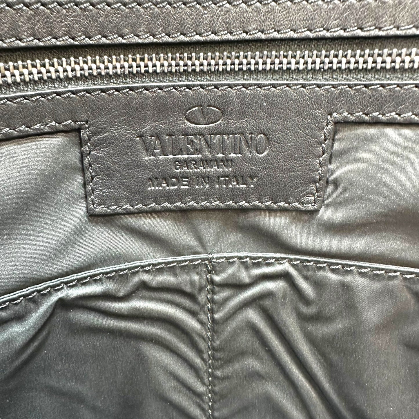 Wristlet Luxury Designer By Valentino-garavani, Size: Large