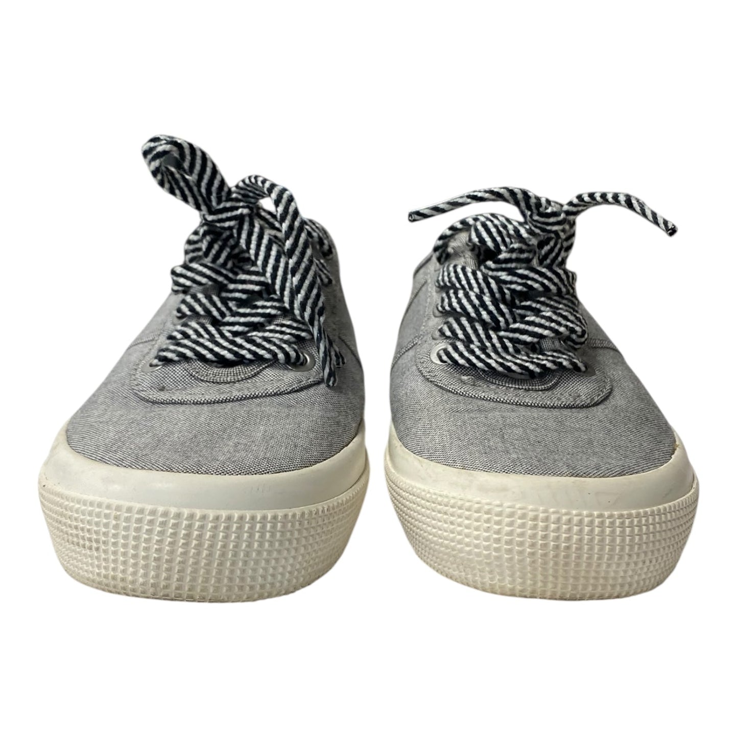 Shoes Sneakers By Chaps In Black & White, Size:6