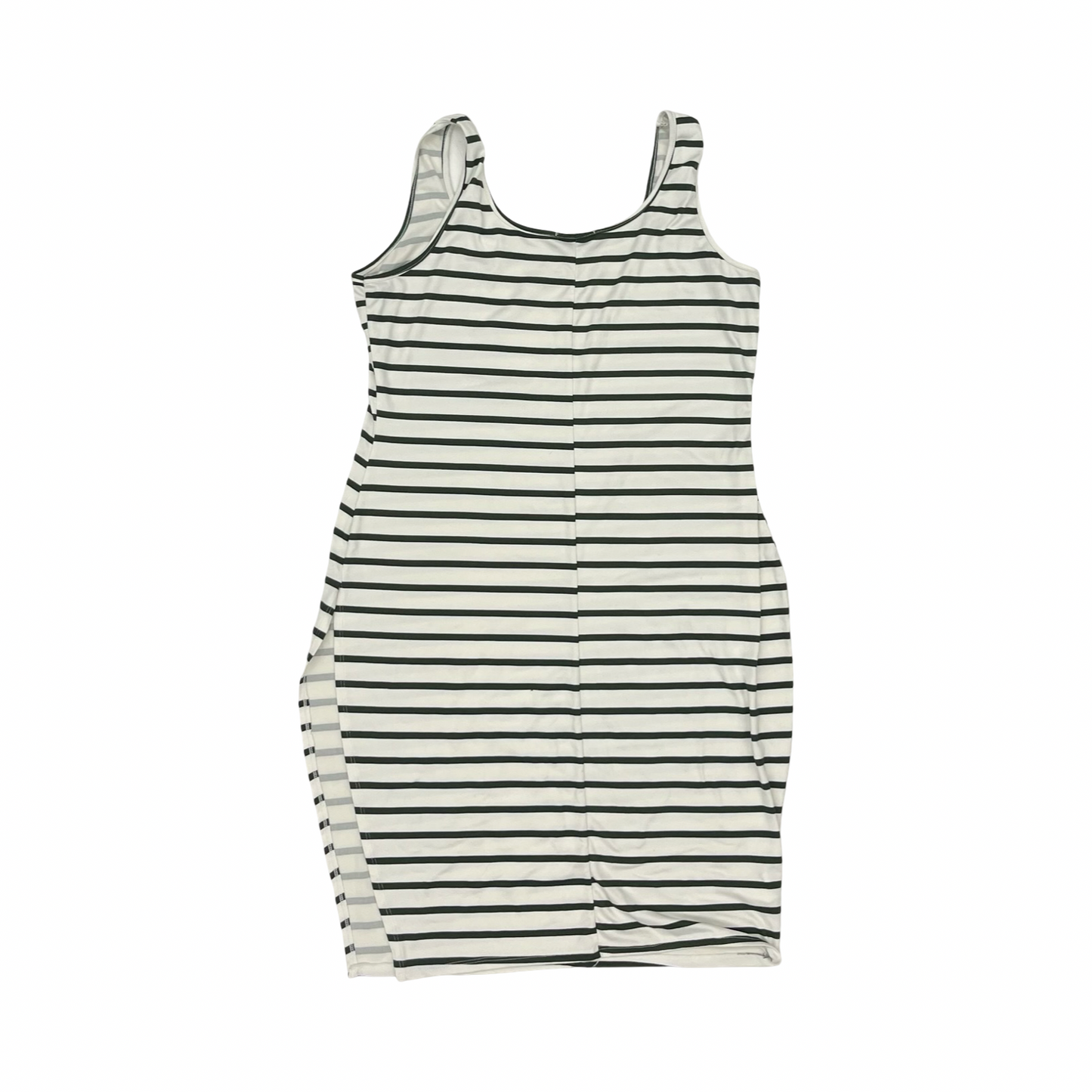 Dress Casual Short By Vibe In Green & White, Size:1X