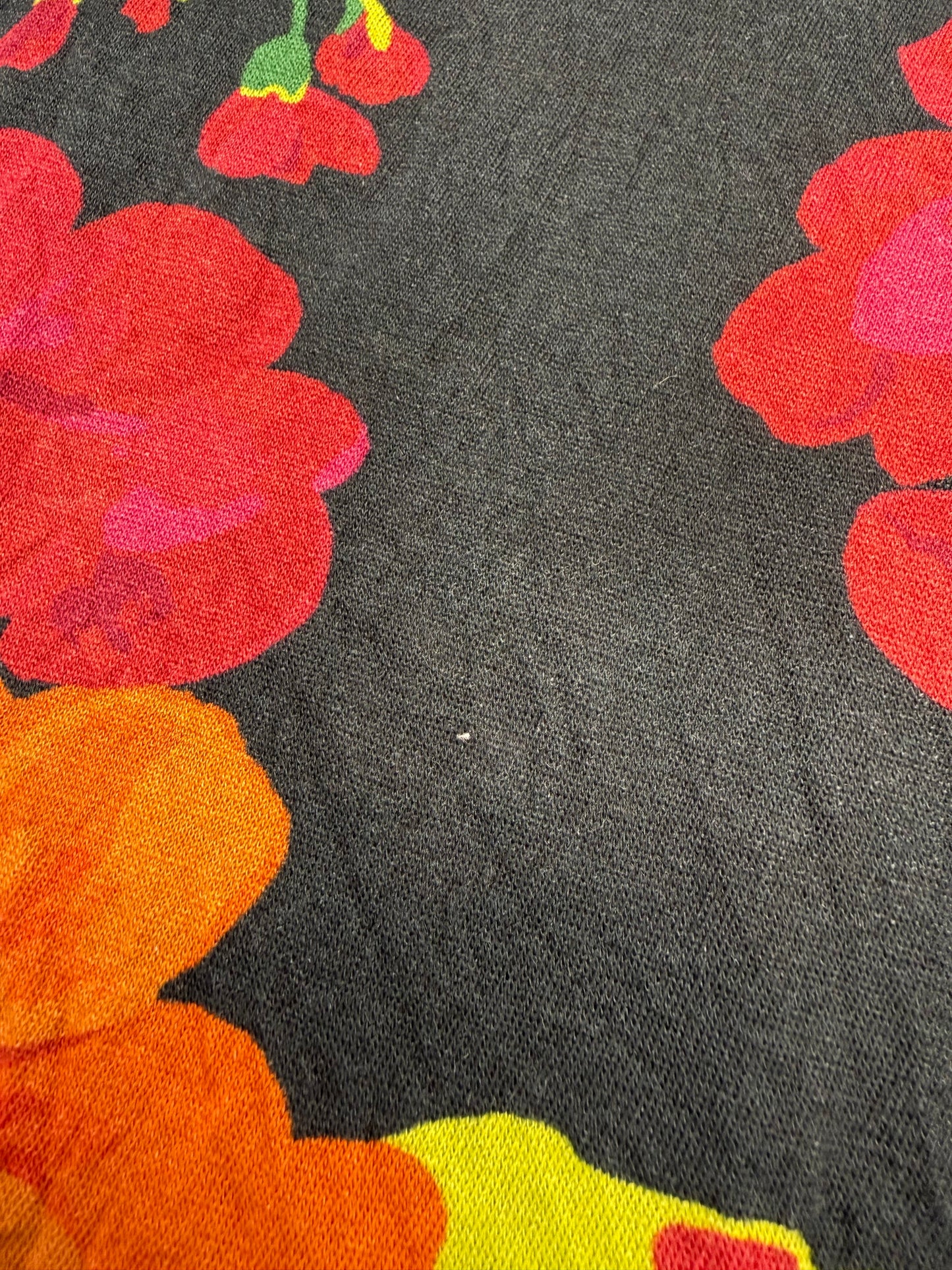 Top Short Sleeve Luxury Designer By Gucci In Floral Print, Size: Xl