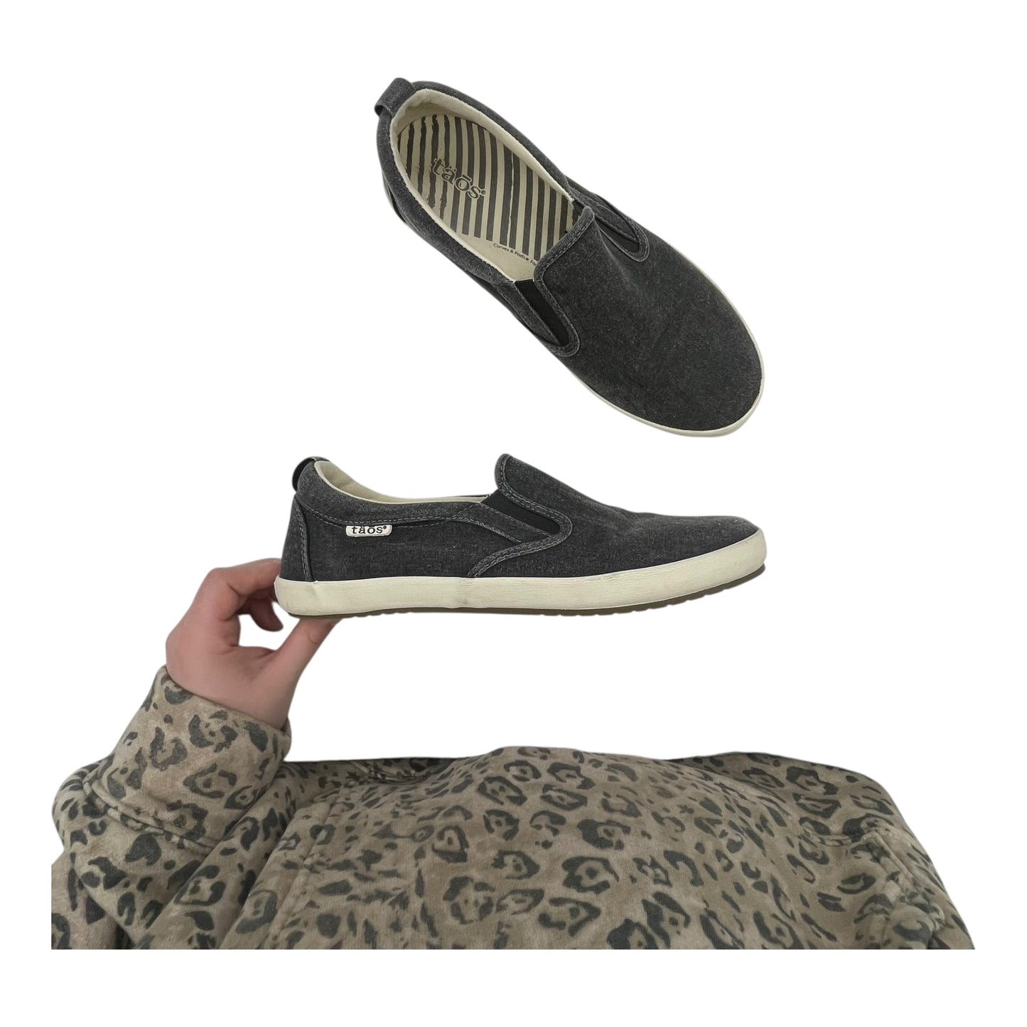 Shoes Flats By Taos In Grey, Size:8.5