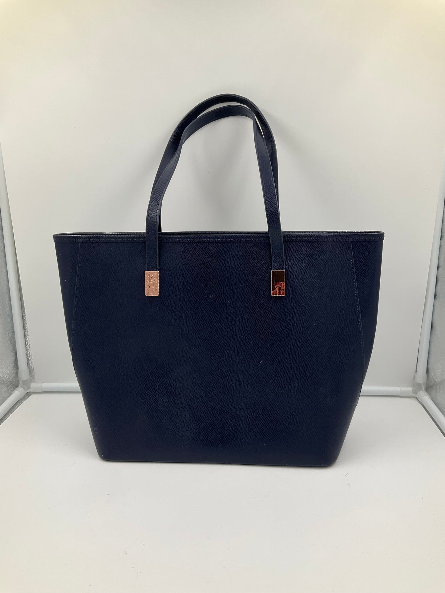 Handbag By Ted Baker In Floral Print, Size:Medium