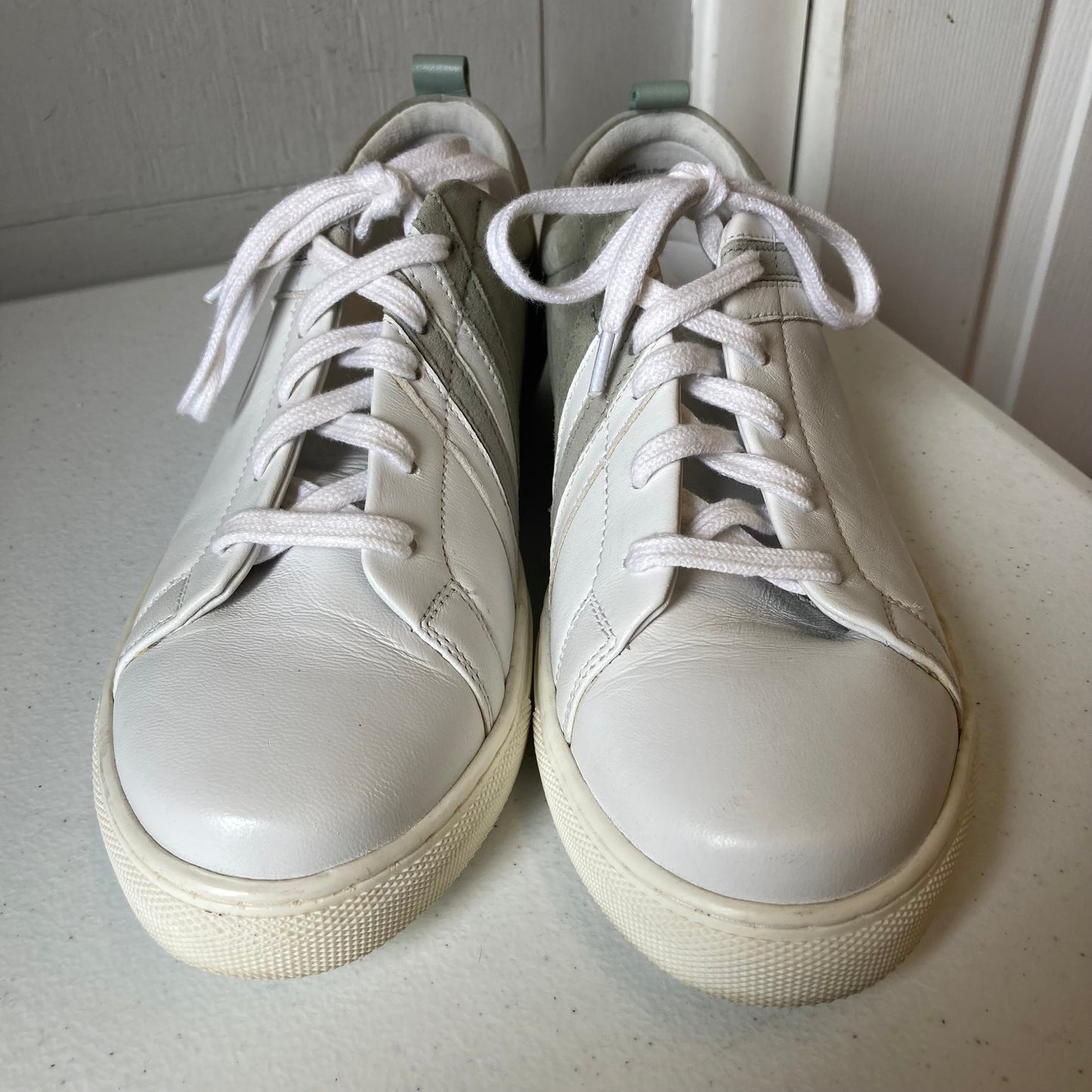 Shoes Sneakers By Seychelles In Green & White, Size:9.5