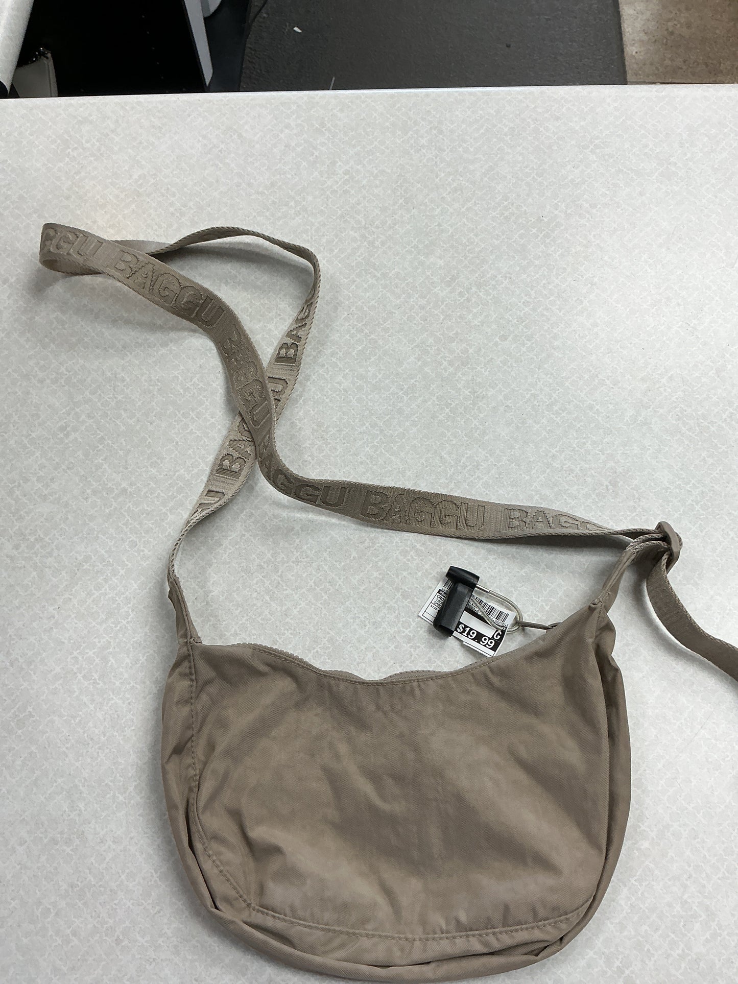 Crossbody By Baggu In Taupe, Size:Small