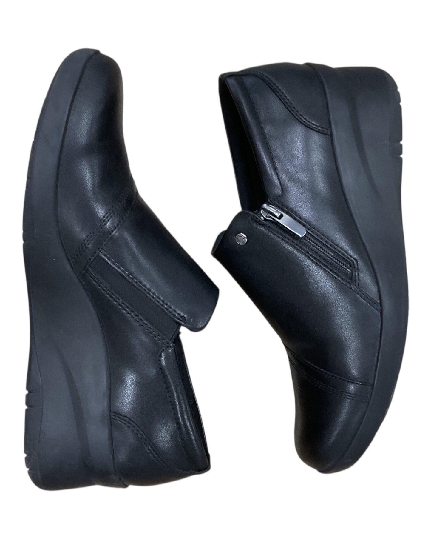 Shoes Flats By Clarks In Black, Size:10