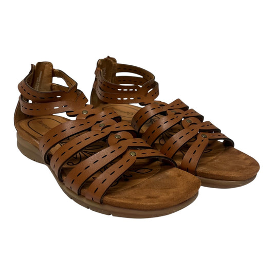 Sandals Flats By Bare Traps In Brown, Size:7