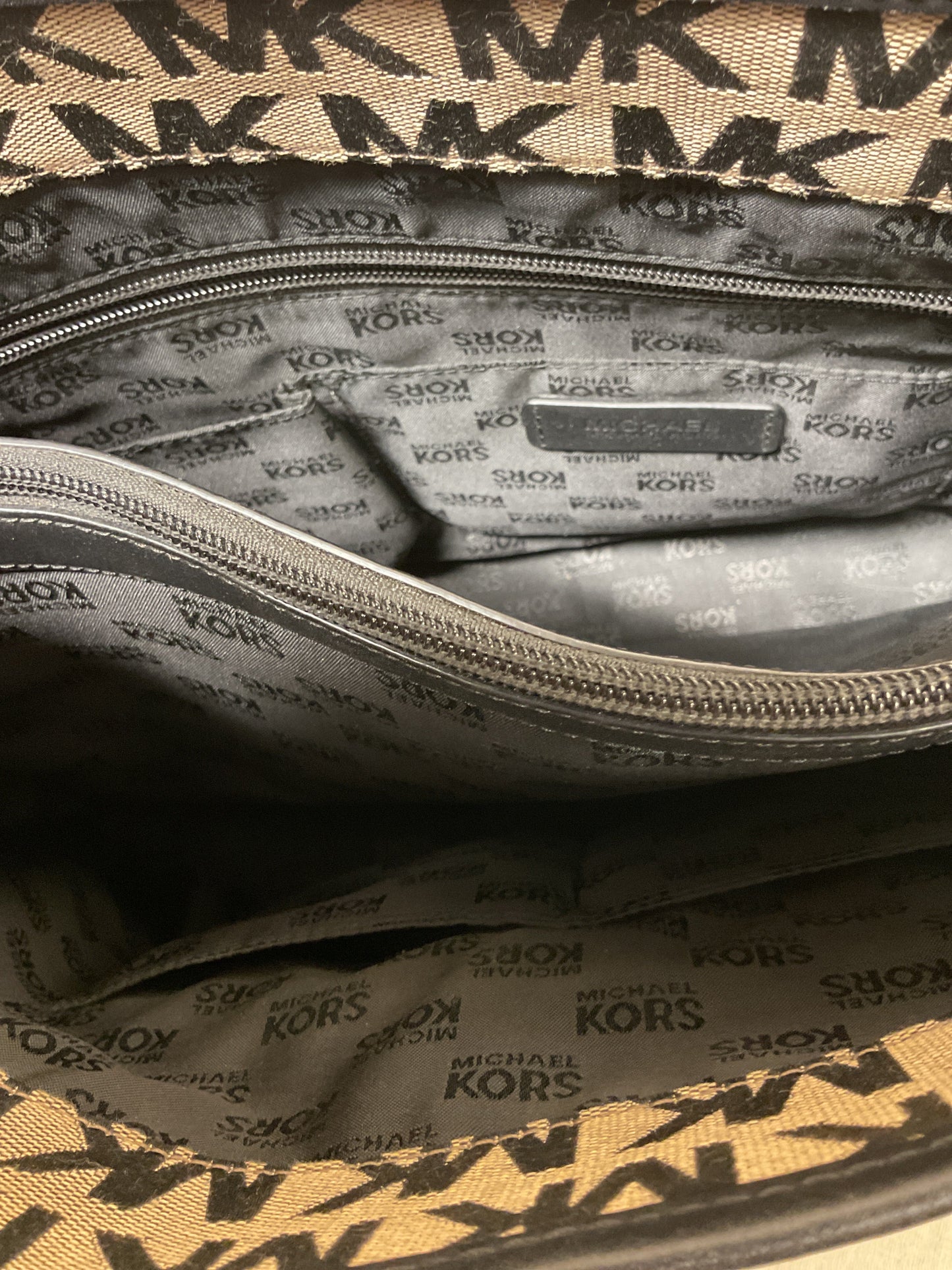 Handbag Designer By Michael Kors In Black & Tan, Size:Large