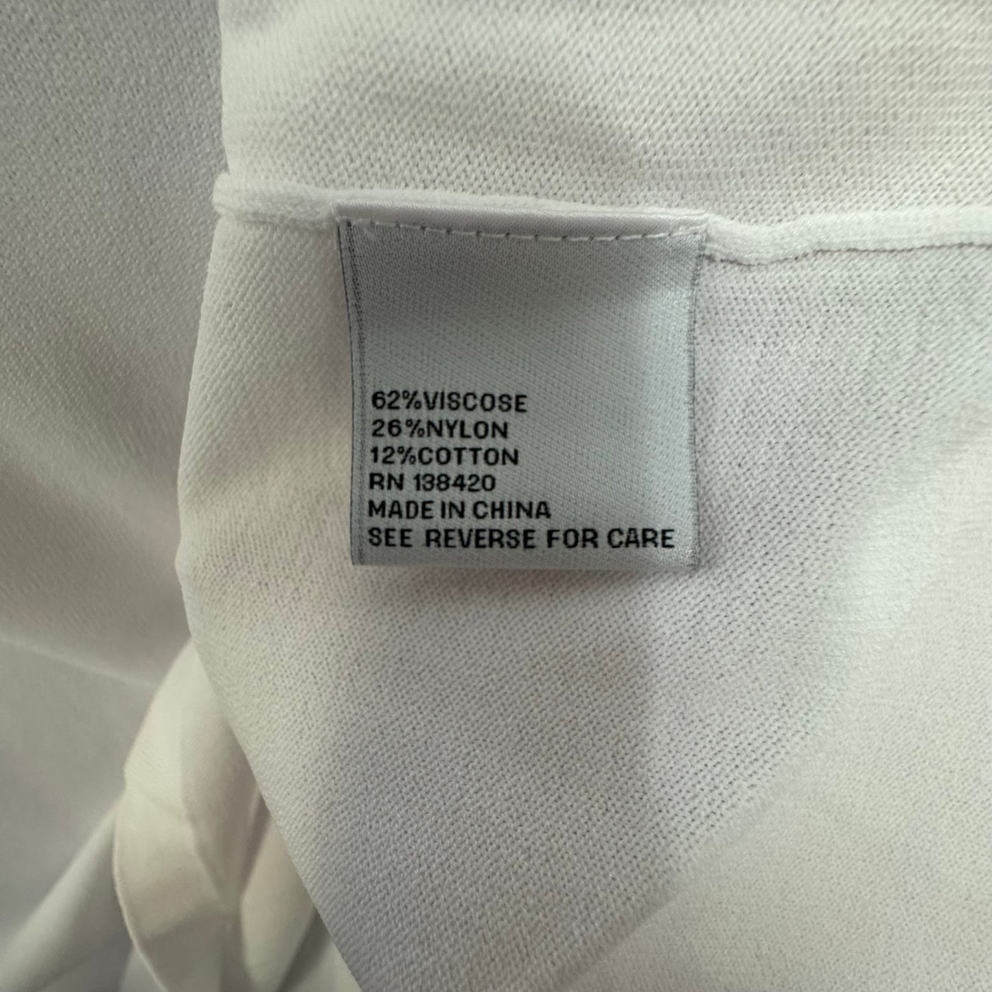 Top Long Sleeve By Per Se In White, Size: L