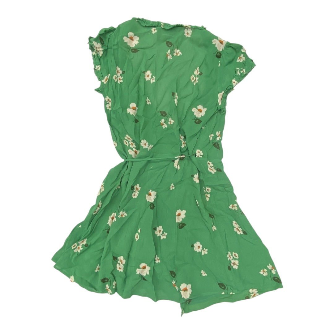 Dress Casual Short By Reformation In Green, Size:L