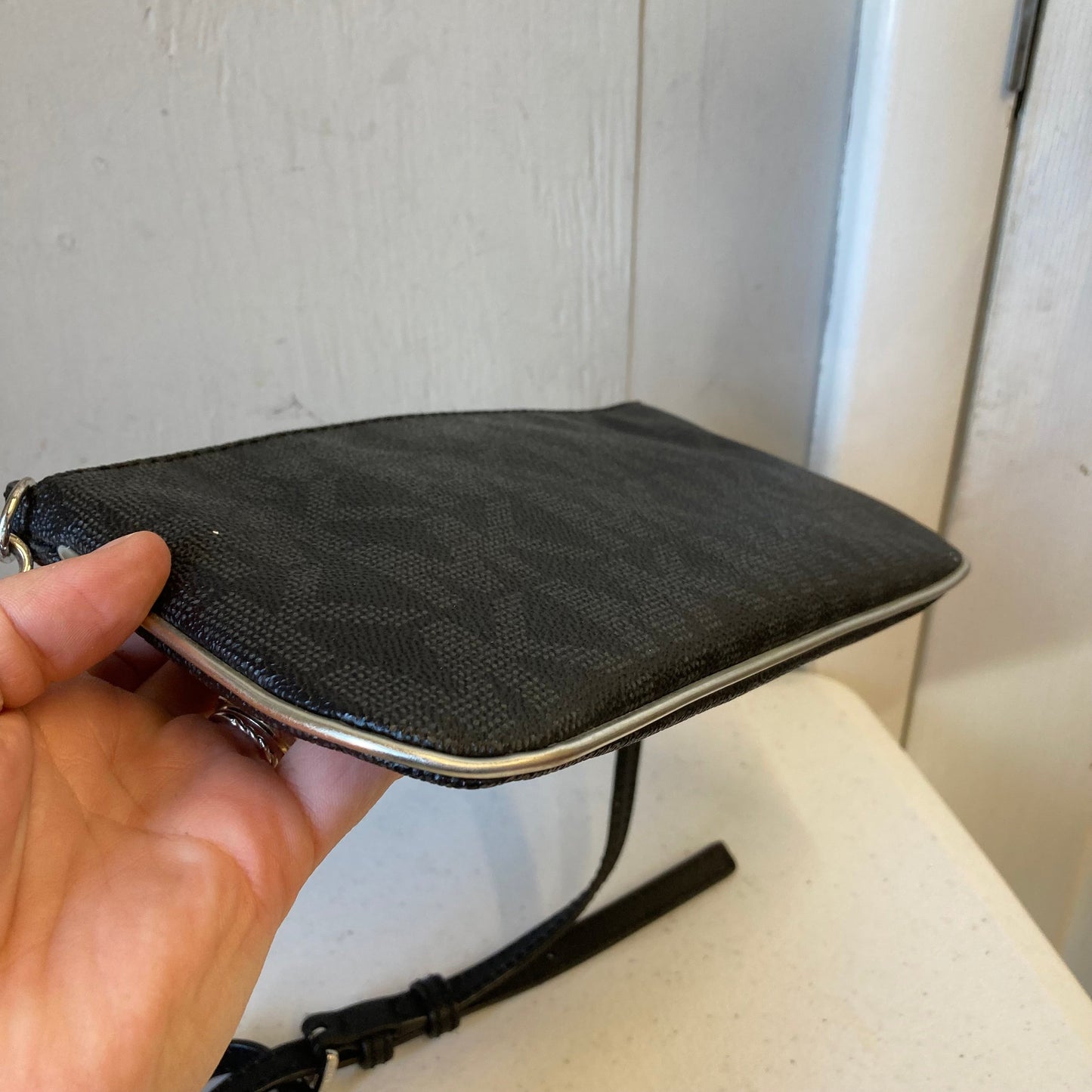 Crossbody Designer By Michael Kors In Black, Size:Small