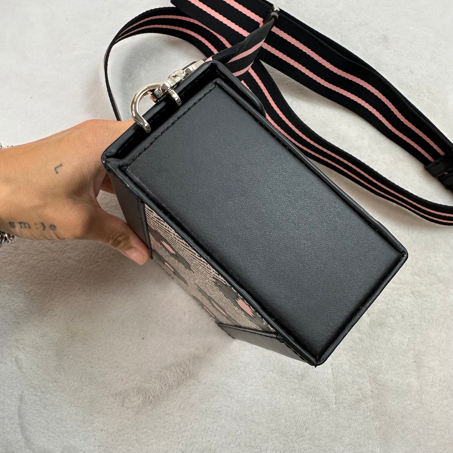 Crossbody Designer By Kate Spade, Size: Small