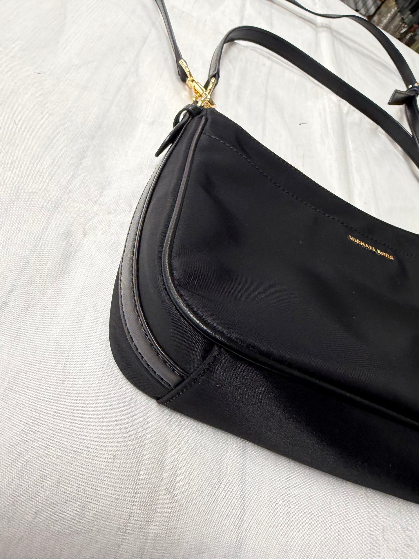 Crossbody Designer By Michael Kors In Black, Size:Medium