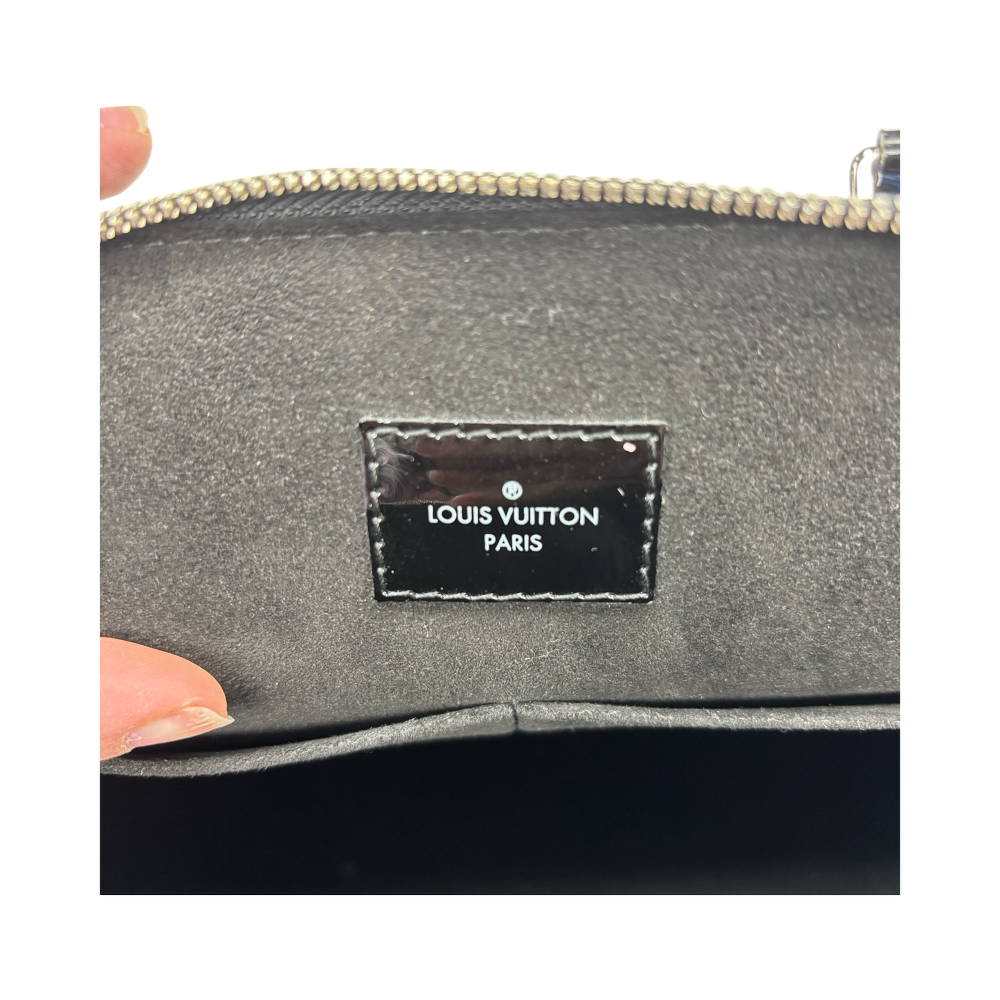 Handbag Luxury Designer By Louis Vuitton In Black, Size:Large