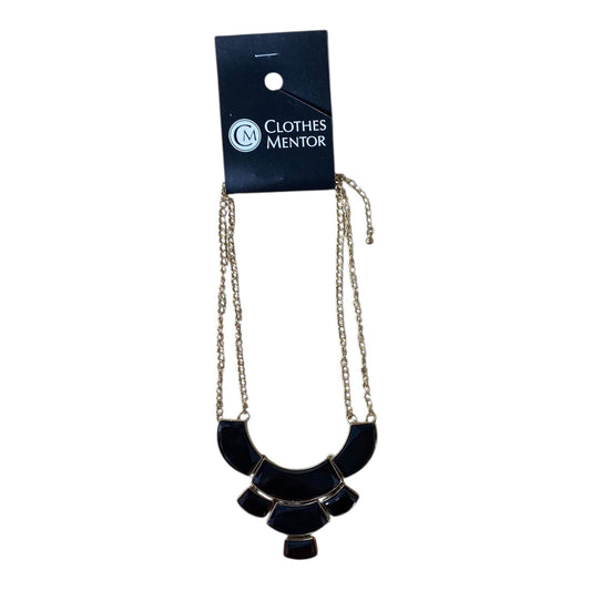 Necklace Statement  In Gold