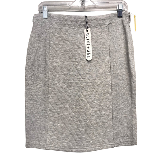 Skirt Mini & Short By Olive And Oak In Grey, Size:4