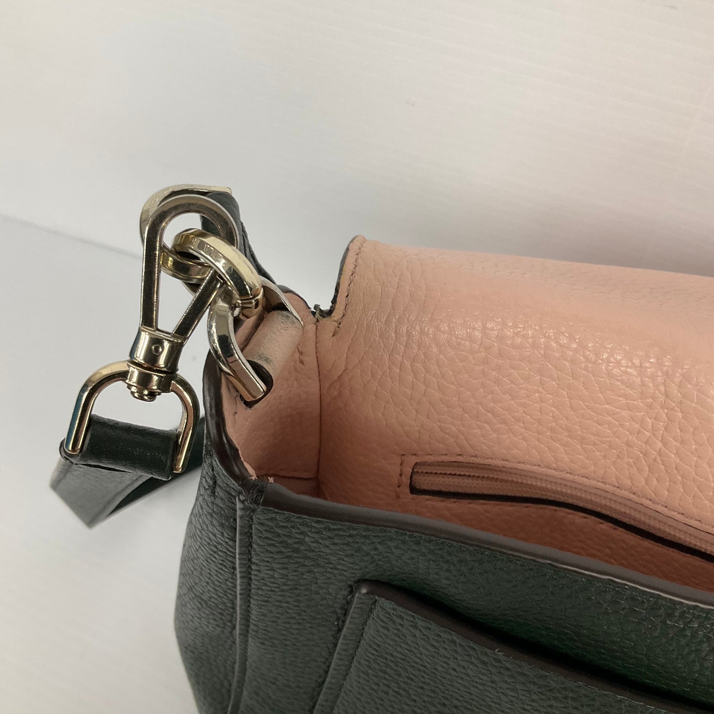 Crossbody Designer By Kate Spade, Size: Medium