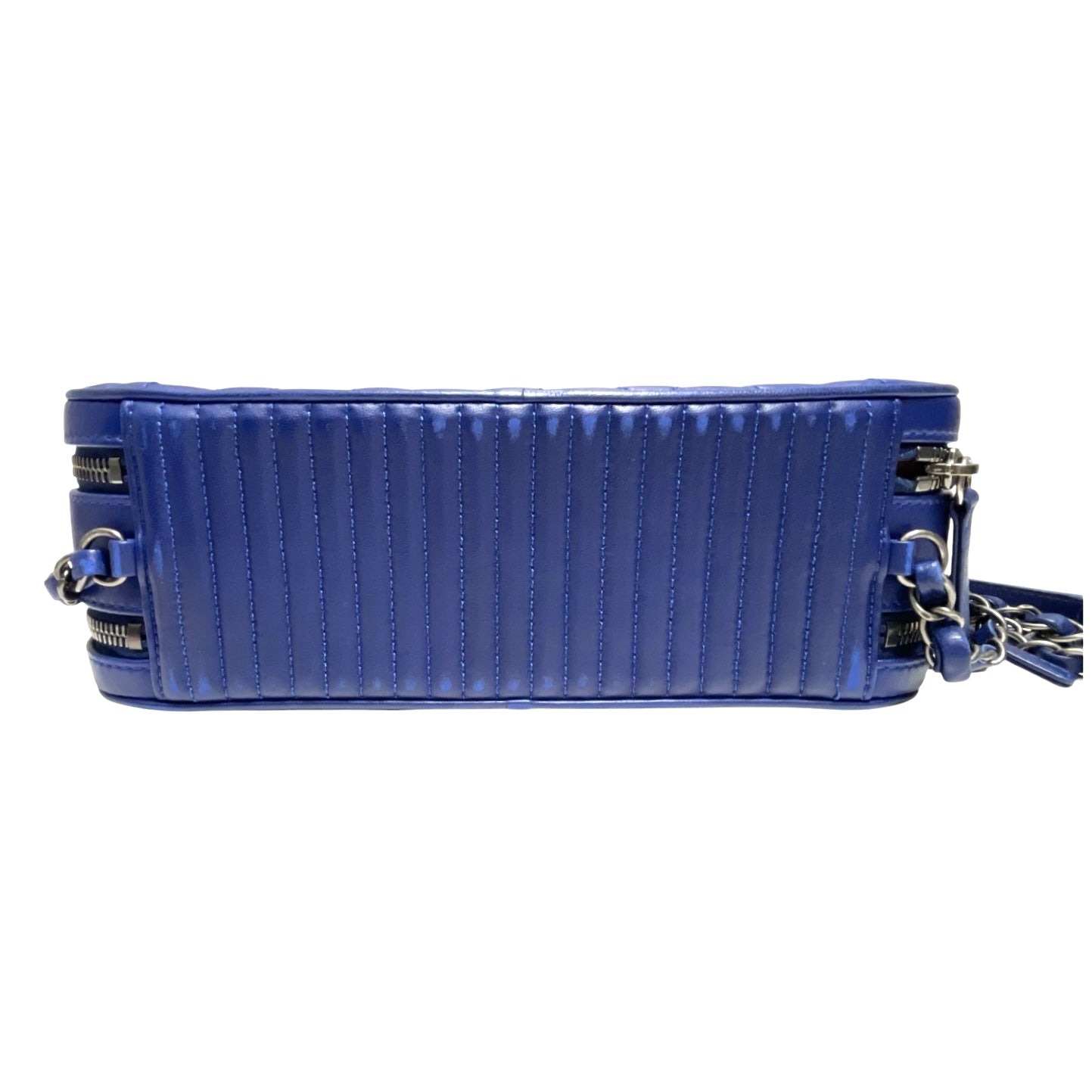 Crossbody Luxury Designer By Chanel, Size: Small