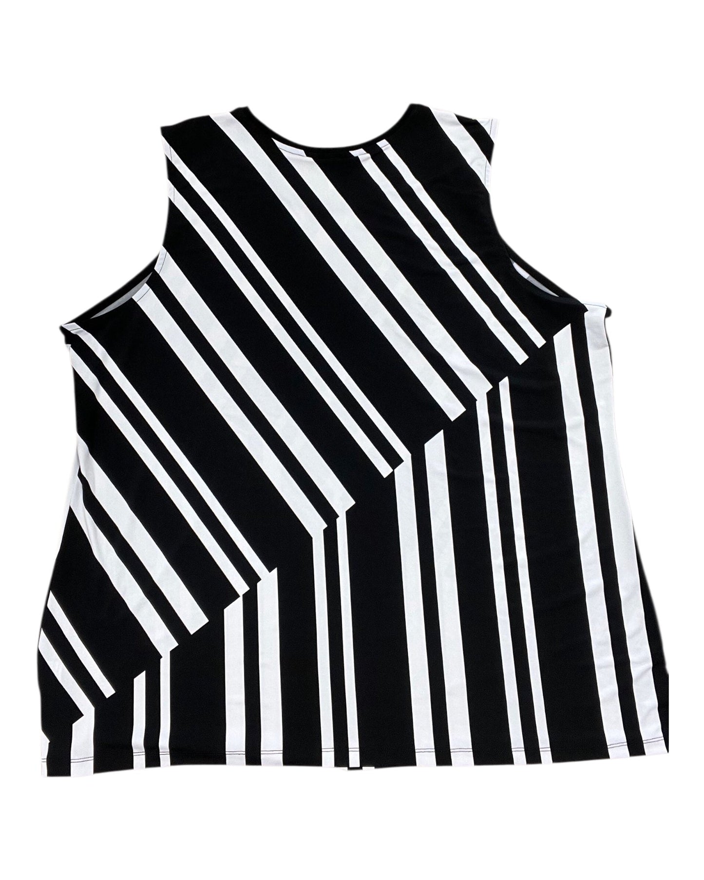 Top Sleeveless By Cj Banks In Black & White, Size:3X
