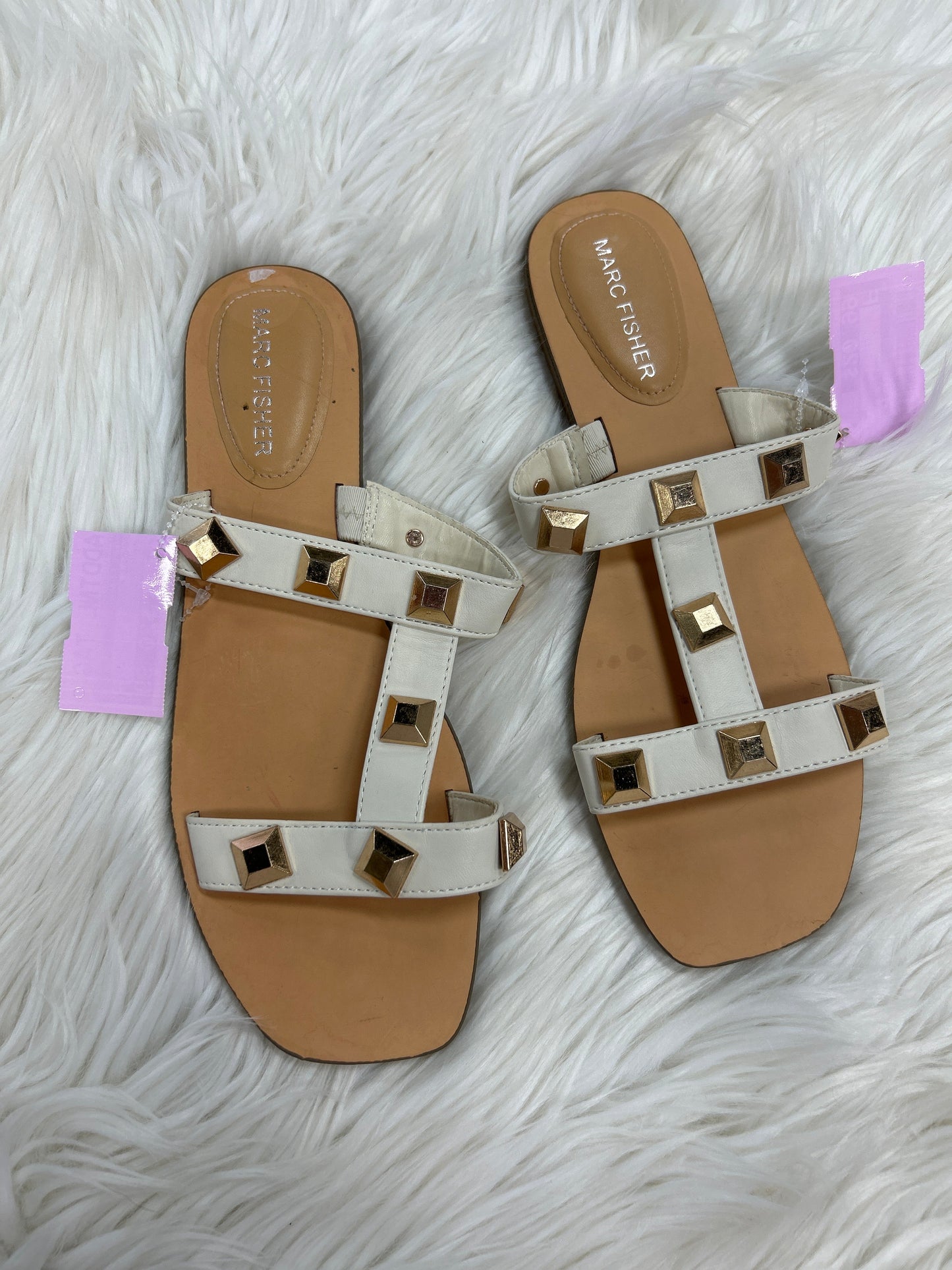 Sandals Flats By Marc Fisher In White, Size:9
