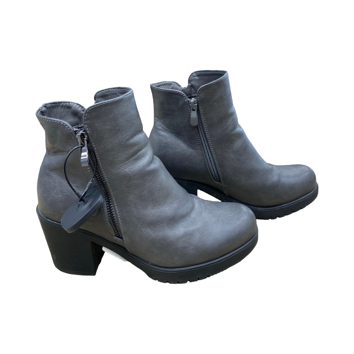 Boots Ankle Heels By Clothes Mentor In Grey, Size:8.5
