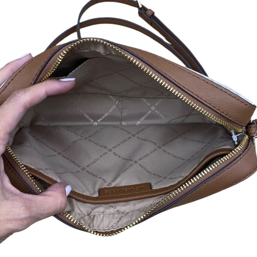 Handbag Designer By Michael Kors In Brown & White, Size:Medium