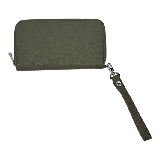 Wristlet By Jewell In Green, Size:Medium