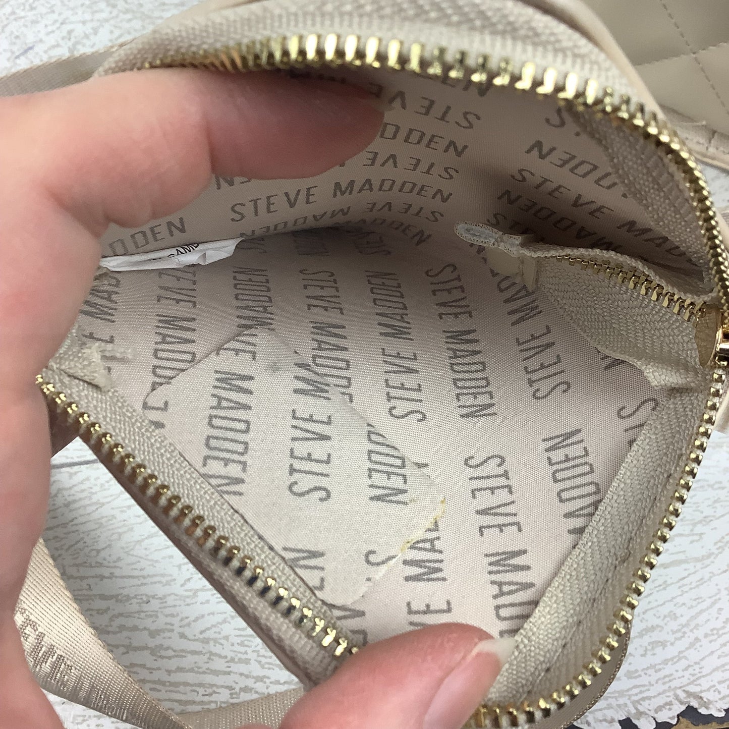 Crossbody By Steve Madden, Size: Small