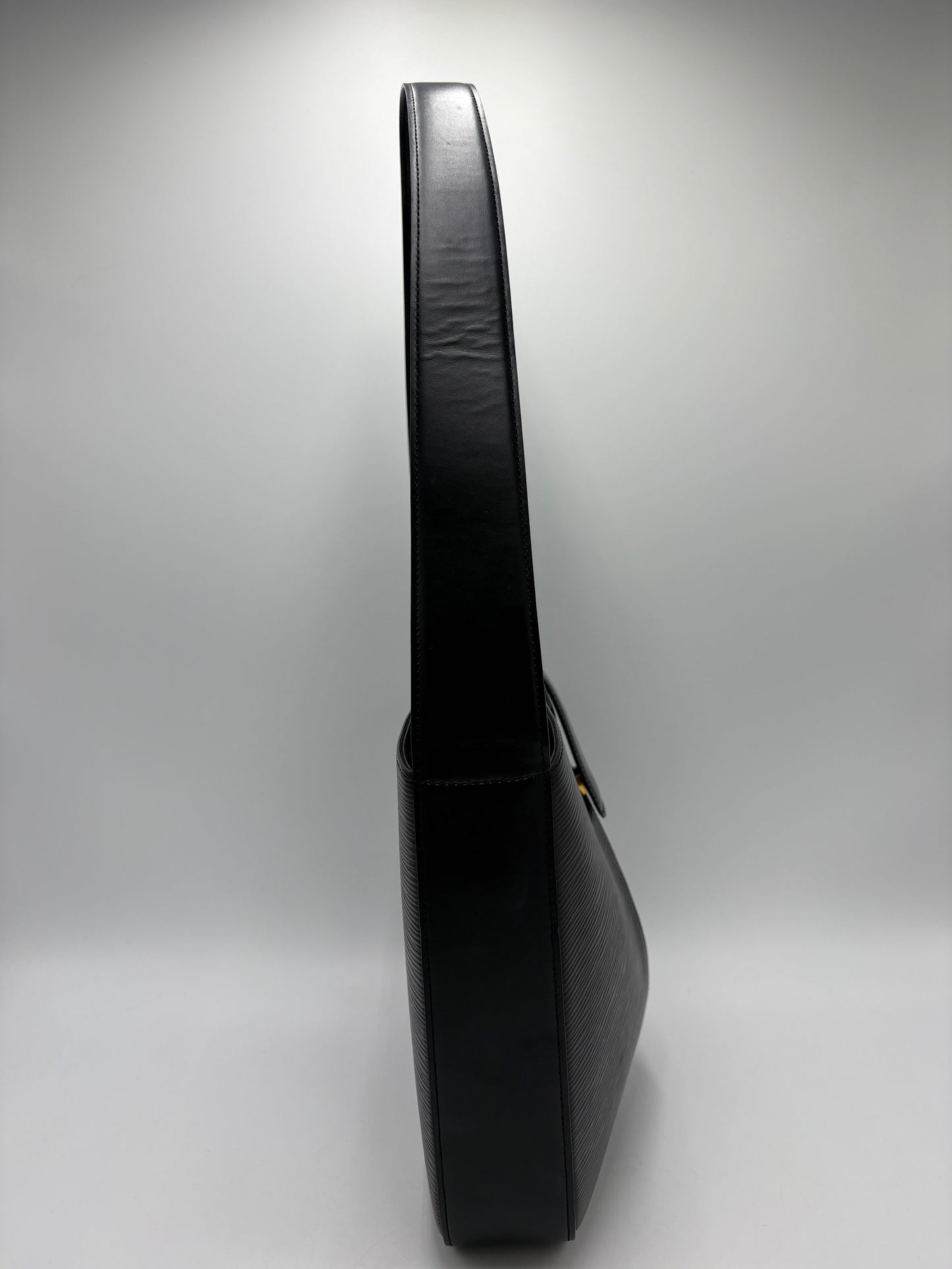 Louis Vuitton Epi Leather Reverie Luxury Handbag