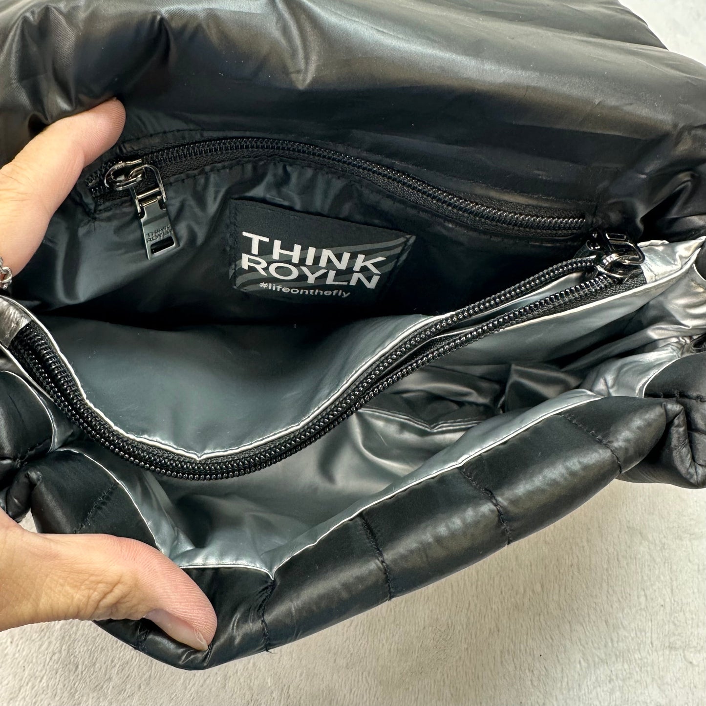 Crossbody By Think Royln, Size: Small