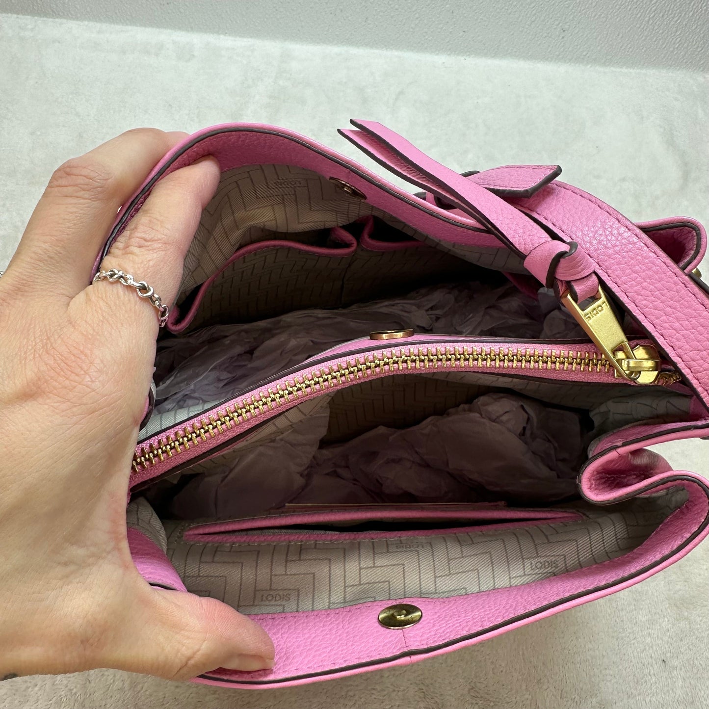 Crossbody By Lodis, Size: Small