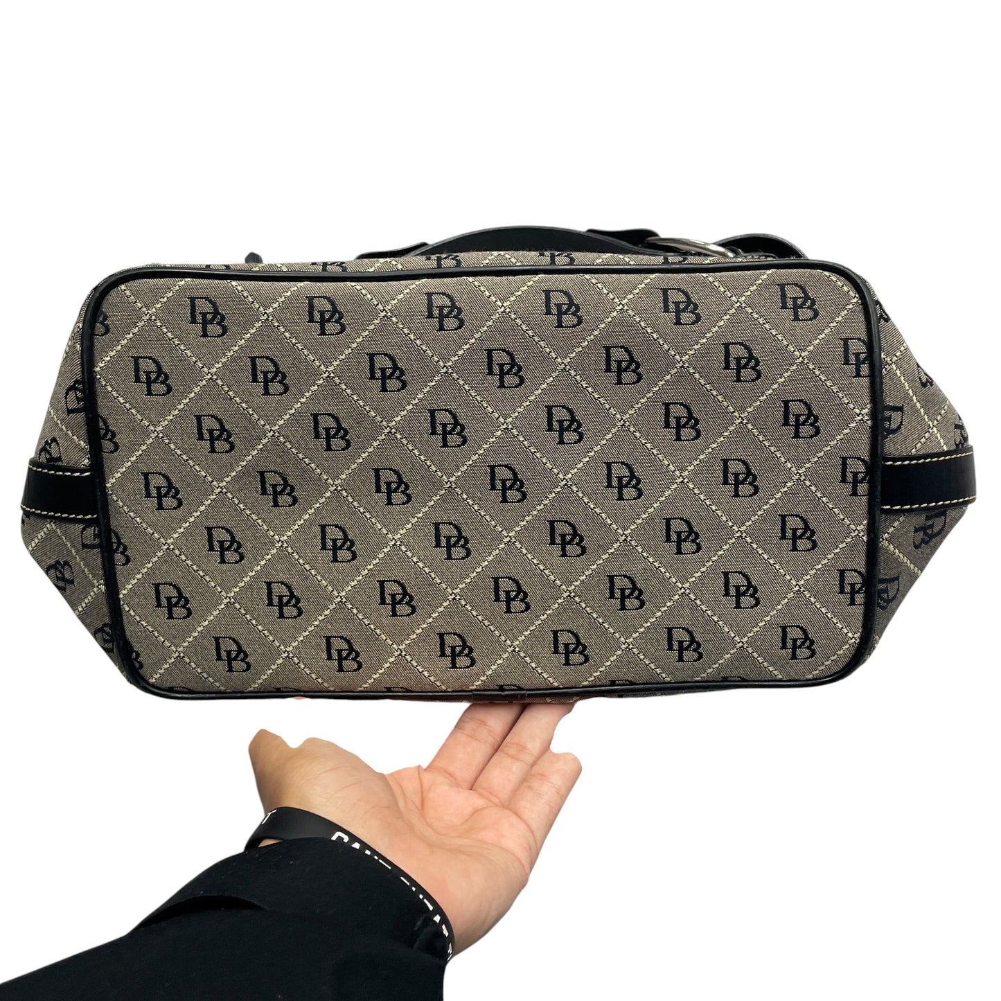 Handbag Designer By Dooney And Bourke, Size: Medium