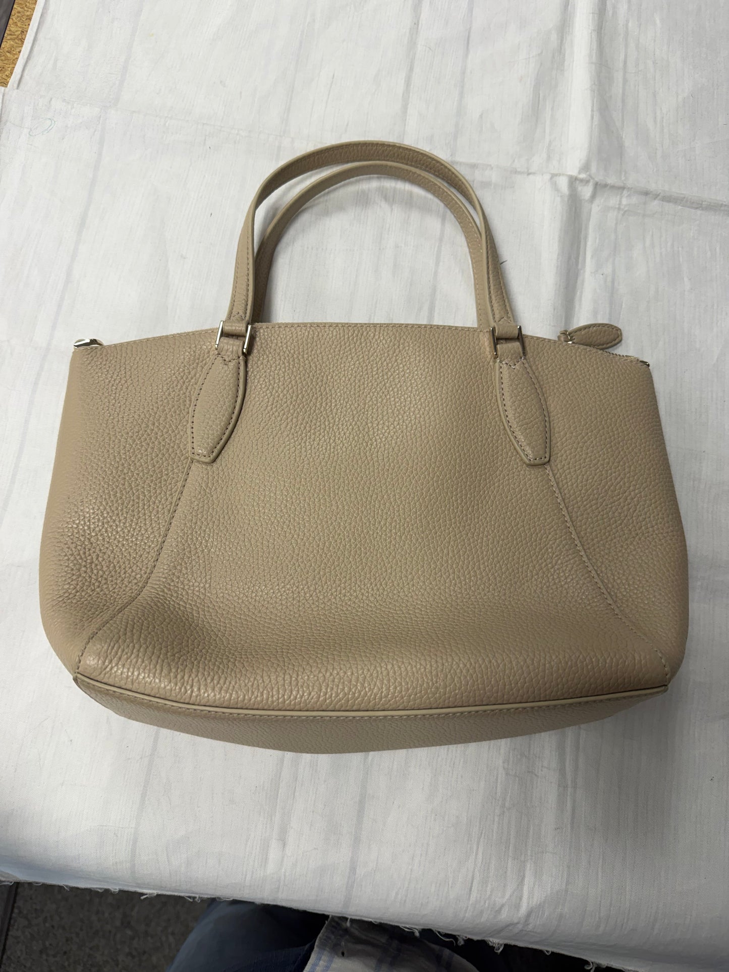 Handbag Designer By Kate Spade In Tan, Size:Medium