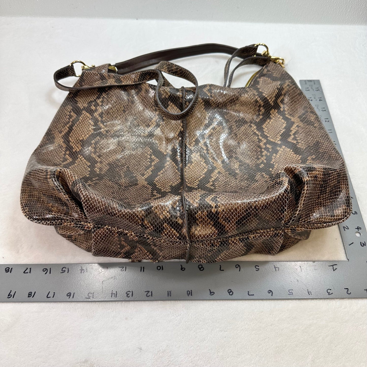 Handbag Leather By GILI, Size: Medium