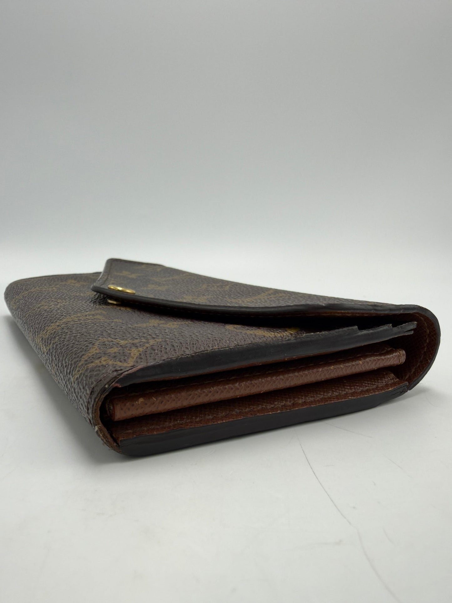 Louis Vuitton Monogram Sarah Luxury Wallet