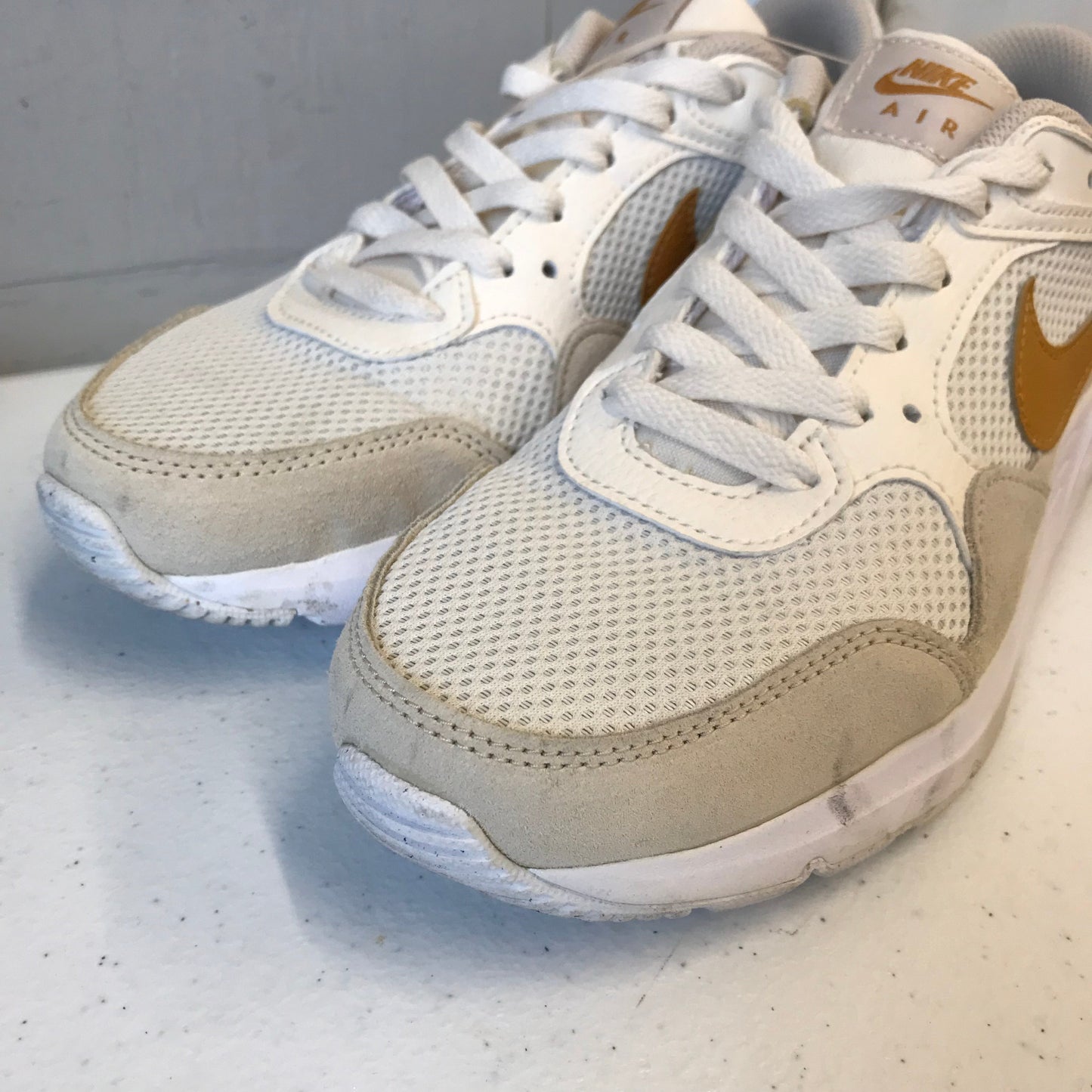 Shoes Athletic By Nike In Beige, Size:9