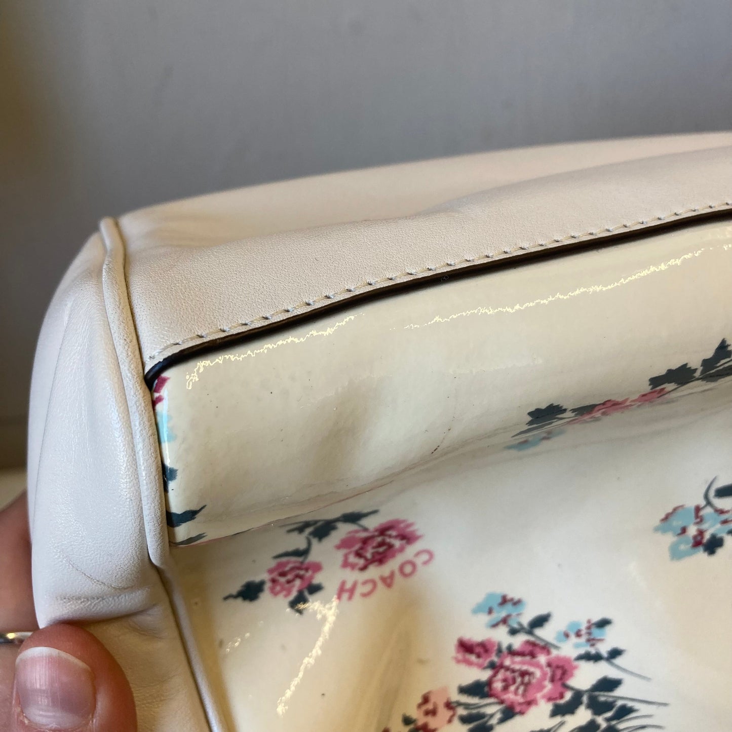 Handbag Designer By Coach In Floral Print, Size:Small