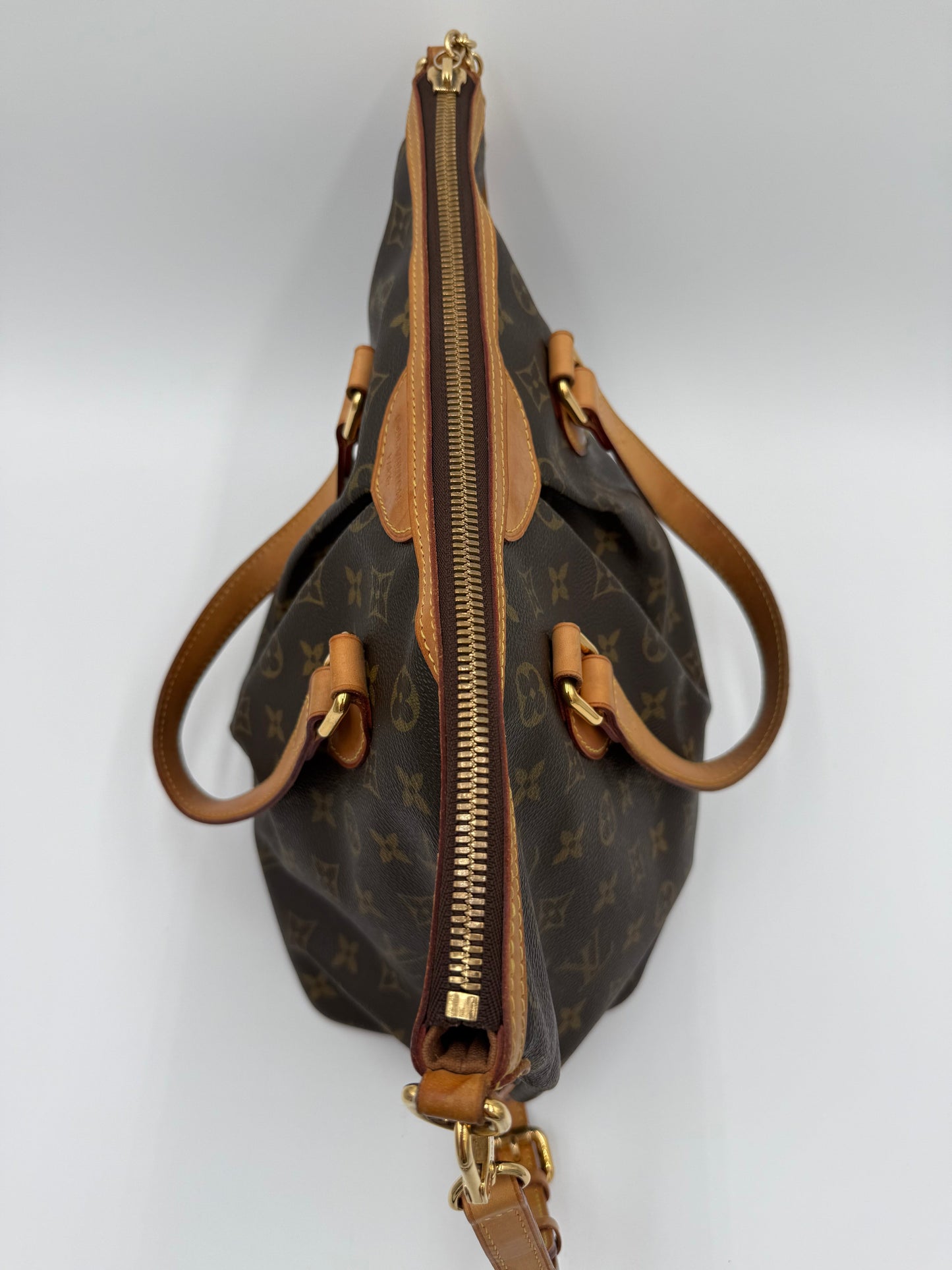 Handbag Luxury Designer By Louis Vuitton In Brown, Size:Medium