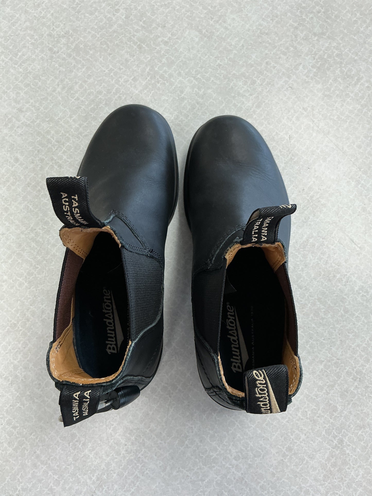 Boots Ankle Flats By Blundstone In Black, Size:9.5