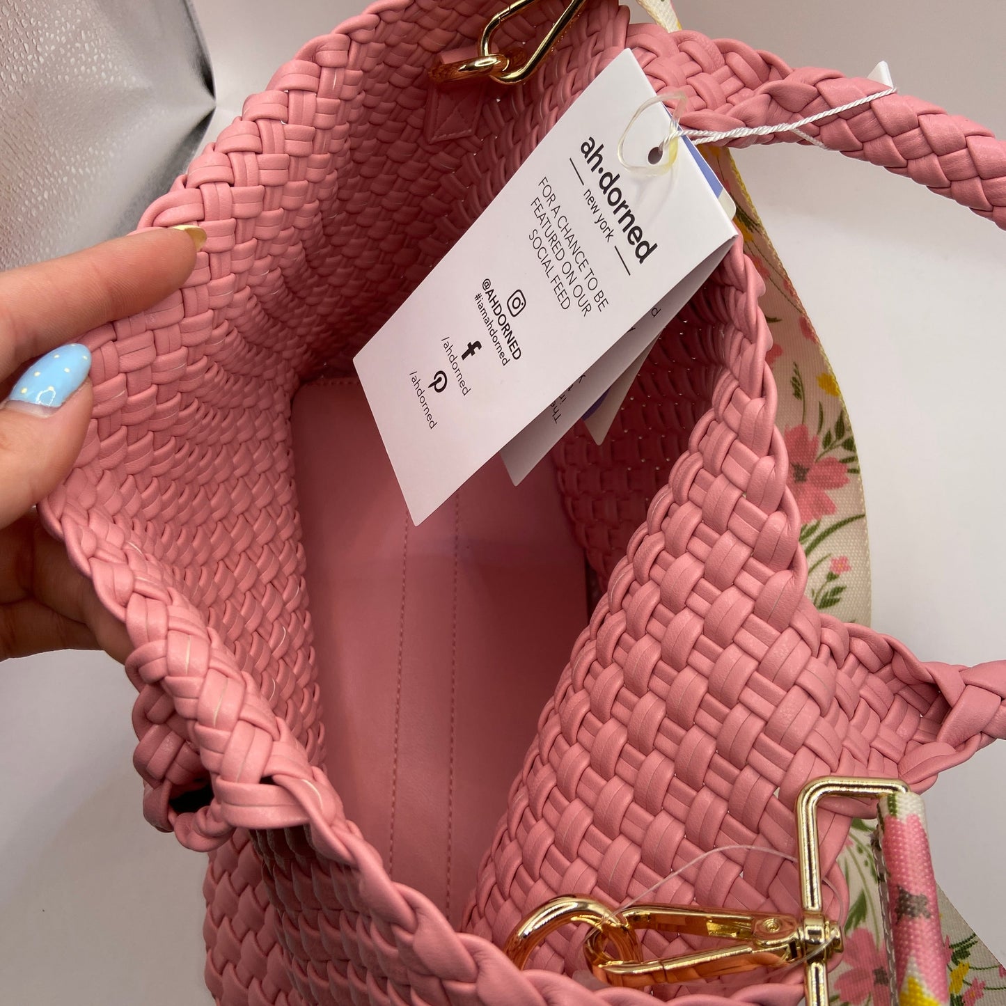 Crossbody By Clothes Mentor, Size: Medium