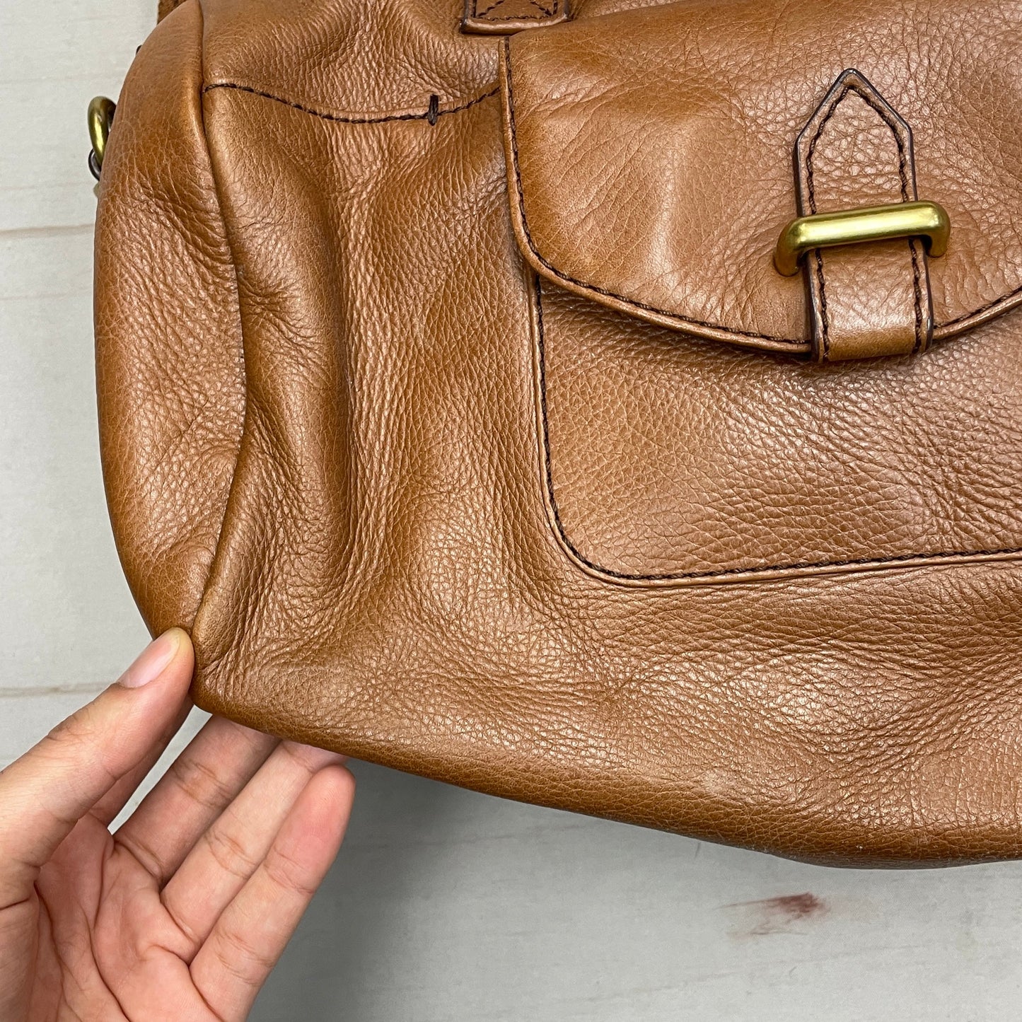 Handbag Leather By Fossil, Size: Medium