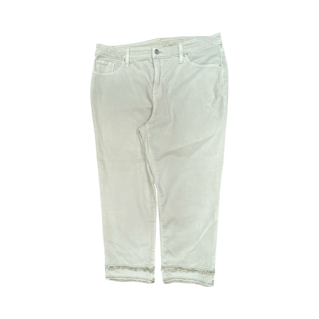 Jeans Cropped By Chicos In Beige, Size:14