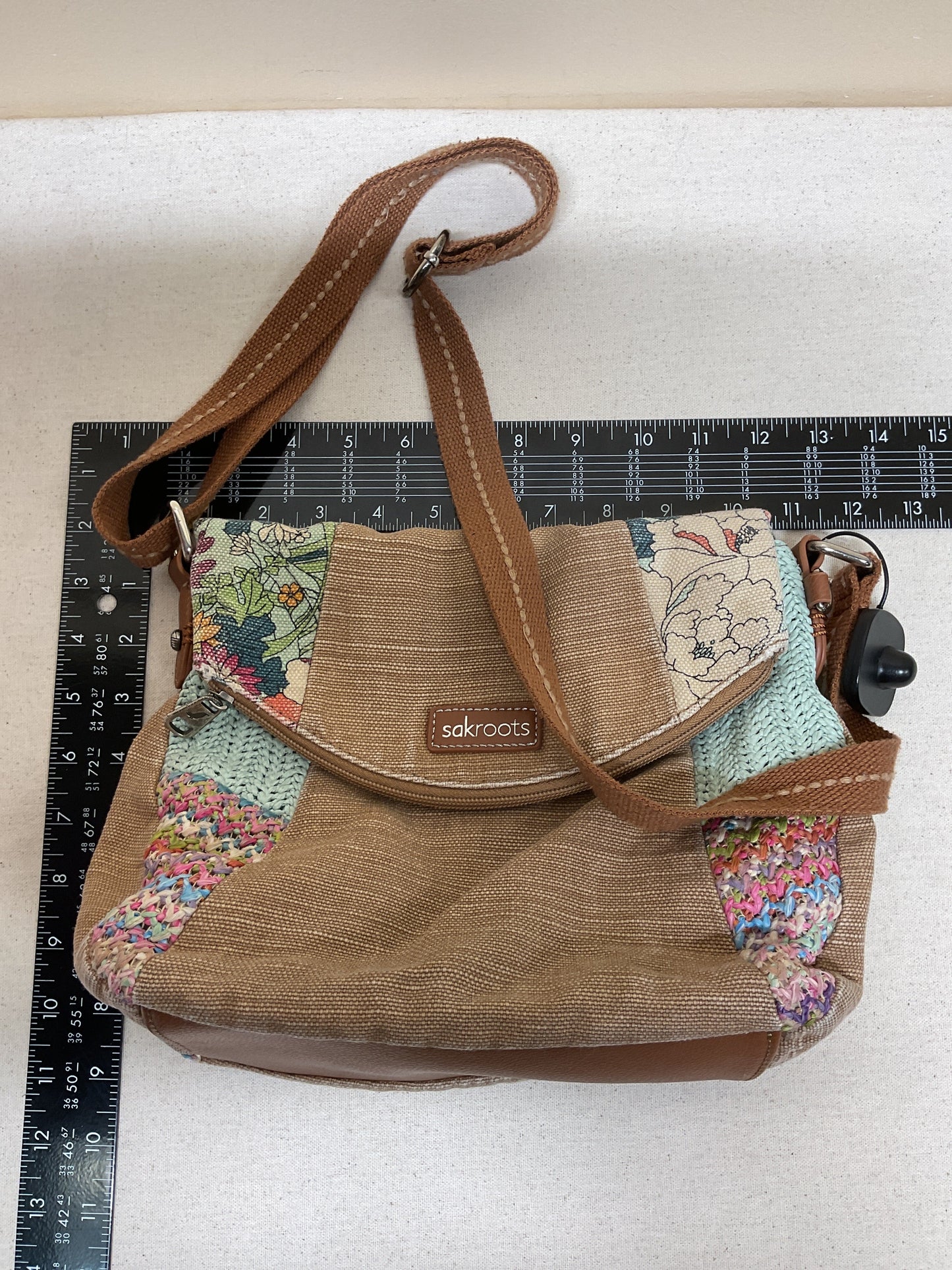 Crossbody By Sakroots In Multi, Size:Small