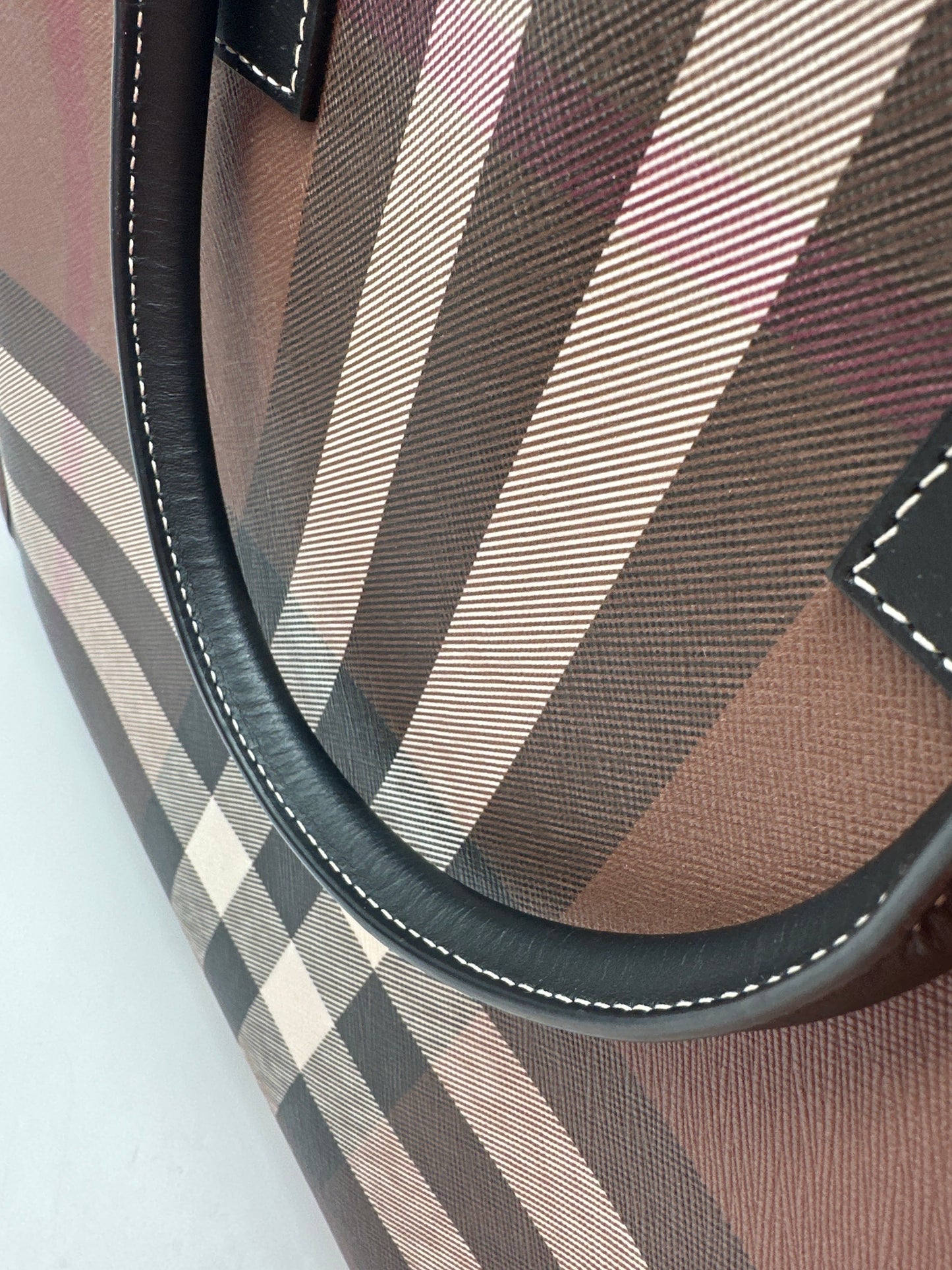 Handbag Luxury Designer By Burberry, Size: Large