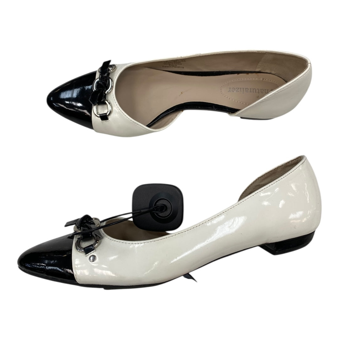 Shoes Flats By Naturalizer In Black & White, Size:6